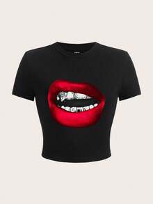 Slaydiva 休闲街头风唇印圆领短袖修身露脐女式T恤，适合夏季穿着 - 黑色 - 查看 4