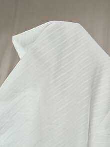 SHEIN TRNDY Đầm ngắn cổ yếm chữ V màu trắng kẻ sọc có họa tiết dành cho nữ, thích hợp cho hẹn hò, đi biển, đa năng. - trắng - Xem 6