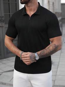 Manfinity CasualCool 男士纯色简约日常短袖Polo衫，黑色短袖衬衫，男士针织衫，拉链Polo衫，男士高尔夫球衫，适合日常休闲、周末旅行、户外活动、探险旅行、轻松的工作环境或半正式场合，也是送给男友/丈夫、周年纪念/生日、派对、暑假、新年、婚礼、情人节的理想礼物。 - 黑色 - 查看 6