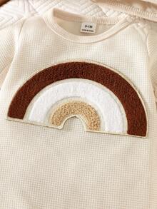 SHEIN 2件套新生儿极简北欧风彩虹刺绣连体衣和帽子套装，华夫格罗纹面料，柔软亲肤，米白色/米色，短袖按扣连体衣配帽子，婴儿连体衣套装礼盒，适合出院、1个月、100天、拍照、室内外穿着，春夏季节，0-9个月，男宝宝 - 杏色 - 查看 5