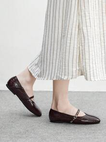 CUCCOO BIZCHIC Zapatos planos de moda casual con diseño de hebilla para callos de maíz para mujer - Marrón Chocolate - Ver 3