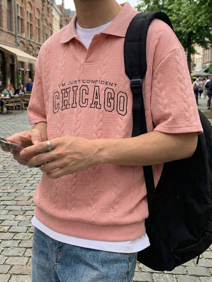 Manfinity VCAY 男式字母图案针织 Polo 衫，常春藤风格，返校季 - 藕粉色 - 查看 1