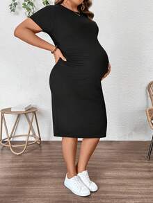 SHEIN 大码孕妇纯色圆领短袖修身休闲连衣裙