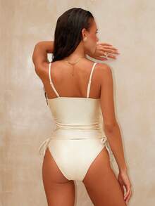 Swim Chiccia Bộ đồ bơi hai mảnh họa tiết hoa xếp nếp đính cườm màu trơn thời trang xuân/hè dành cho nữ đi biển, phong cách cổ điển thanh lịch, gợi cảm - Rượu sâm banh - Xem 2