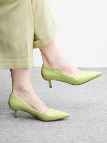 CUCCOO BIZCHIC Giày lười nữ màu đen mũi nhọn gót thấp thoải mái, thích hợp đi làm, hẹn hò, dự tiệc và đi nghỉ mát. Thích hợp cho kỳ nghỉ xuân, lễ Phục sinh và ngày Valentine. - Màu Mù tạt vàng - Xem 4