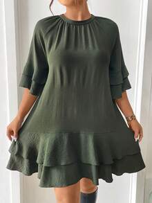 Lounesse Plus Size Women Green Ruffled Hem Dress, Versatile For Daily Wear, Dates, Vacation - Green - View 3
