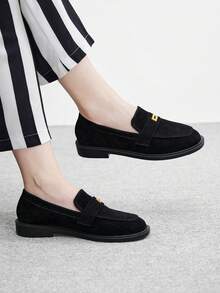 CUCCOO BIZCHIC 女士休闲厚底一脚蹬乐福鞋，复古学院风软皮经典金属搭扣装饰，圆头低跟，舒适通勤办公商务鞋 - 黑色 - 查看 3