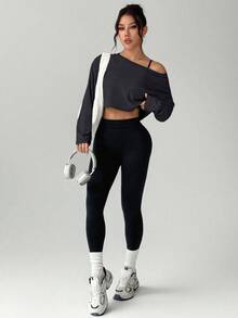 Dewbera 3pcs Sports Set - Seamless Bra, Leggings, Long Sleeve Top Gym Tights Set Matching Workout Set Gym Leggings Set - Black - View 3