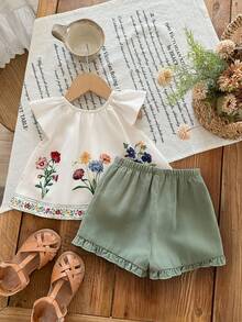 SHEIN LMoss Kids 女宝宝度假休闲可爱碎花荷叶边短袖上衣和松紧腰短裤套装 - 彩色 - 查看 2