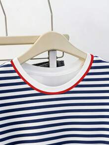 Resyla Classic Blue-White-Red Striped Print Women's T-Shirt Perfect For Summer, Daily Commuting, Holiday Gifts, Fashion, Stylish T-Shirts, Beautiful T-Shirts, Sibling Gifts, Sister Gifts, Mom Gifts, Mother's Day Gifts, Casual Yet Fashionable Tops - Blue - View 3
