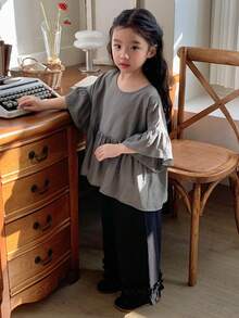 DAZY Young Girls Pleated Textured Fabric Ruffle Trim Loose Ruffle Collar Blouse, Spring/Summer - Grey - View 3