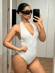 SHEIN ICON Body metálico de cuello en V profundo estilo Y2K, negro sólido - Blanco - Ver 4