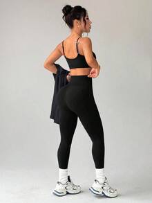 Dewbera 3pcs Sports Set - Seamless Bra, Leggings, Long Sleeve Top Gym Tights Set Matching Workout Set Gym Leggings Set - Black - View 2