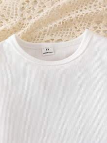 SHEIN Elladie kids 可爱休闲女童短袖罗纹上衣和刺绣半裙套装，舒适甜美的酒红色樱桃图案女童服装，瓢虫图案女童半裙两件套，可爱复古风秋冬女童连衣裙 - 酒紅色 - 查看 6