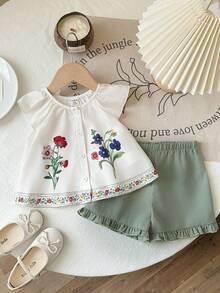 SHEIN LMoss Kids 女宝宝度假休闲可爱碎花荷叶边短袖上衣和松紧腰短裤套装 - 彩色 - 查看 3