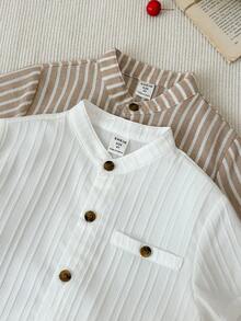 SHEIN 两件套男童休闲百搭纯色卡其条纹白领短袖衬衫套装，适合生日派对、锐舞派对、晚宴、演出、婚礼、洗礼、庆典等场合。 - 彩色 - 查看 7