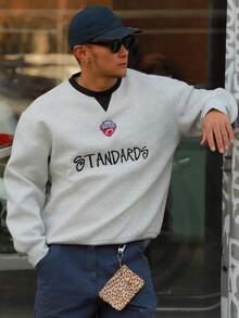 DAZY 男士字母刺绣撞色领套头卫衣，灰色，春秋季