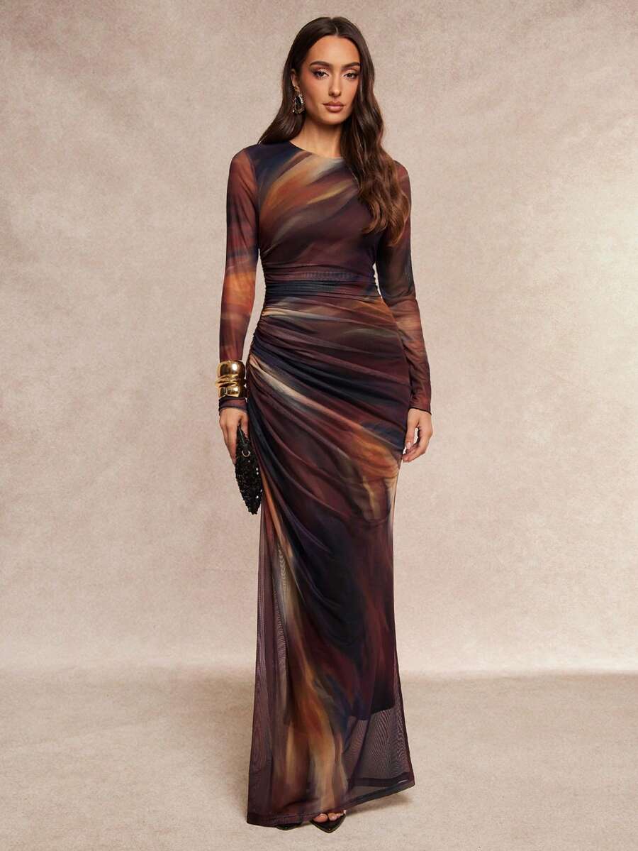 Silquee 这款女士棕色扎染印花网纱圆领长袖连衣裙,采用收腰褶皱设计,尽显女性魅力。优雅迷人,百搭实用,可轻松搭配各种场合,例如约会、婚礼季、鸡尾酒会、浪漫派对/约会装、晚礼服、日夜皆宜的连衣裙、伴娘礼服、时尚优雅的派对礼服、正式着装、浪漫约会网纱长袖连衣裙等。 - 彩色 - 查看 1