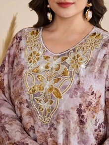 Al Najma 大码女式花卉亮片V领长袖宽松优雅阿拉伯连衣裙 - 彩色 - 查看 7