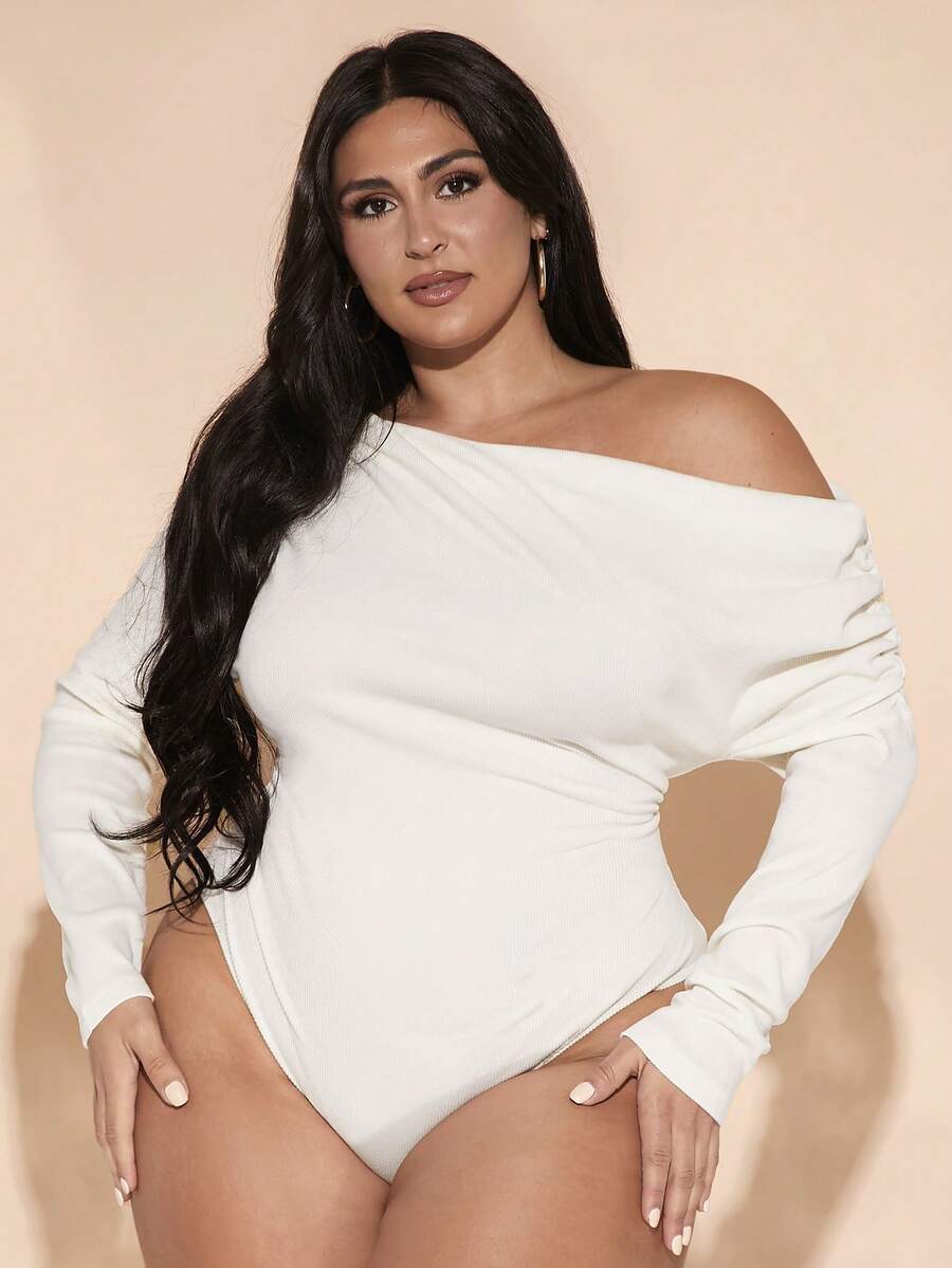 SHEIN BAE 大码秋季黑色露肩不对称天鹅绒罗纹褶皱长袖连体衣,优雅性感,适合约会、外出等场合,冬季必备 - 杏色 - 查看 1