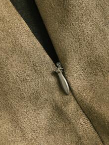 Sweetra Women's Fashionable Vintage Pleated Suede Casual Shorts, Versatile For Daily Commute And Outings, Autumn/Winter