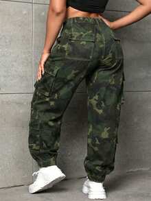 SHEIN SXY 大码迷彩印花休闲日常迷彩牛仔裤 - 綠色 - 查看 2