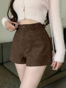 DAZY 女士优雅设计口袋直筒休闲短裤，适合办公室、通勤、春秋季穿着。