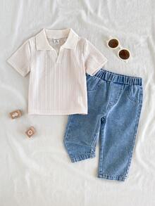 SHEIN Vintaside Kids 1 set Top à manches courtes casual avec col pour tout-petits garçons et pantalon en jean délavé . Convient pour le port quotidien, le camping en famille, les repas ou les sorties shopping - Nude - Voir 1
