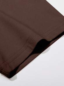 Manfinity Homme Men's Minimalist Printed Round Neck Short Sleeve T-Shirt - Brown - View 5