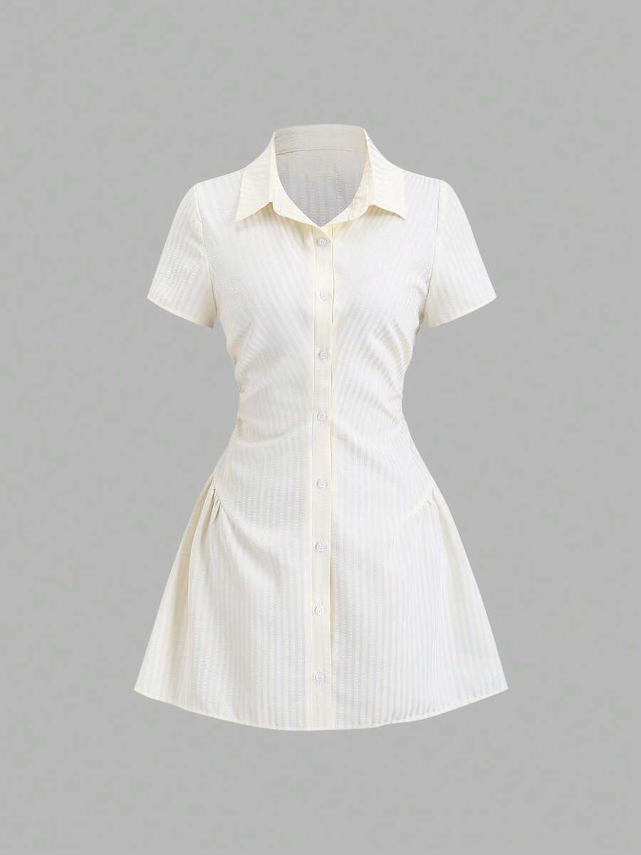 Sweetra Đầm sơ mi tay ngắn màu hồng ngọt ngào và tươi mát, kiểu dáng ôm eo tôn dáng, thích hợp cho mùa hè. - Màu be - Xem 1