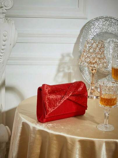 SHECARRY Bolso de mano de satén elegante y elegante con detalles de giro y detalles de diamantes, adecuado para fiestas de citas, Navidad, Día de San Valentín