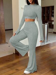 SHEIN EZwear 两件套女士休闲纯色针织圆领长袖修身短款T恤和高腰喇叭裤 - 薄荷綠 - 查看 4