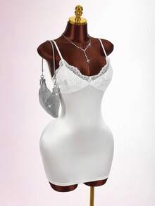 Amplova 女士蕾丝紧身睡裙式迷你连衣裙，白色，性感花卉饰边露背紧身款式，可爱 - 白色 - 查看 2