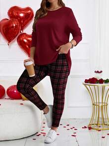 EMERY ROSE 2pcs Plus Size Women Fall/Winter Casual Long Sleeve  Wine Red T-Shirt And Plaid Leggings Set For Winter Clothes,Autumn/Winter,Going Out Outfits,2025 New Clothes,Simple And Fashionable For Everyday Wear, Plus Size Winter Clothes, Christmas Outfit For Women ,New Year Clothes,Thanksgiving Outfit For Women , 2 Piece Sets Woman Plus,Two Piece Set Women Comfy, Lounge Wear, Burgundy Women Lounge Set - Red - View 7
