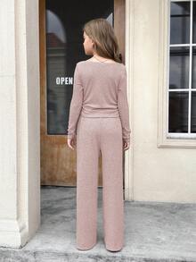 SHEIN Tween Girl Autumn/Winter Casual Fashion Versatile Ribbed Off-Shoulder/Off-Shoulder 2-Way T-Shirt Top With Pockets And Straight Leg Pants Set, Suitable For Weekend, Casual Outing, Back To School, Casual Two Piece Set, Girls Ribbed Set, Ribbed Two Piece Set - Baby Pink - View 12