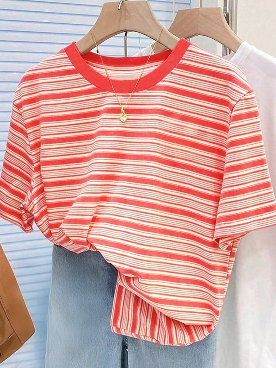 Resyla Camiseta de manga corta a rayas de colores vintage para mujer, top casual de cuello redondo para el verano - Multicolor - Ver 1