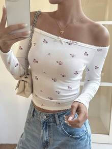 DAZY Women's Off-Shoulder Casual Vacation Ditsy Floral Print T-Shirt, Suitable For Spring/Summer, Beach - White - View 3