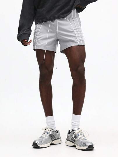 SUMWON Men's Relaxed Light Grey Shorts With Drawstring Waist And Side Pockets For Casual Summer Streetwear Comfort