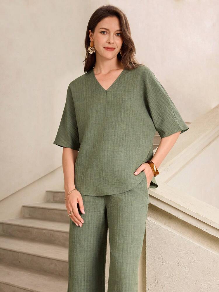 Casual Green Loose Two-Piece Set For Women Summer Spring Vacation Outfit With V-Neck Short Sleeve Top And Wide Leg Pants, Ideal For Beach Vacation Going Out Casual Daily Wear And Easter Occasions