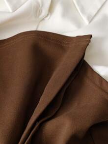 Franclia 两件套：收腰衬衫和阔腿裤，修身设计，翻领短袖 - 彩色 - 查看 5