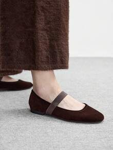 CUCCOO BIZCHIC Women's Versatile Fashion Flat Shoes For Daily Wear Valentine's Day - Coffee Brown - View 5