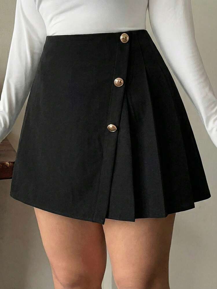 Dazy Plus Solid Color Elegant Pleated Button Decor Mini A-Line Skirt