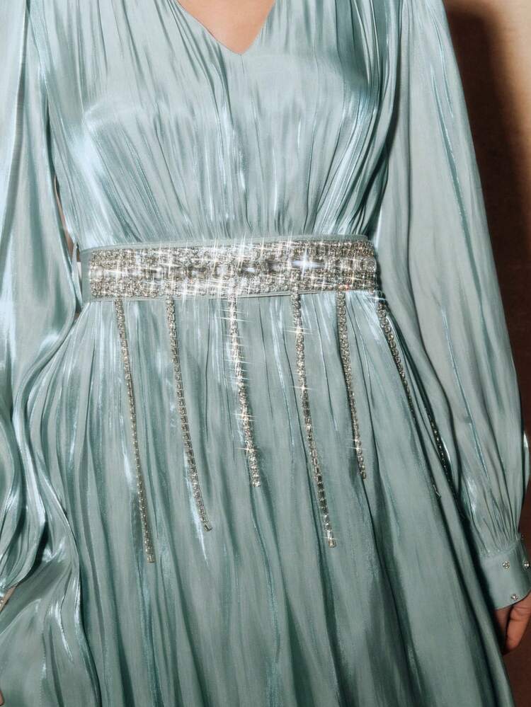 Women's Autumn/Winter Party Dress With Metal Rhinestone Tassel Belt, Flared Skirt, Satin Waist Cinched Classic Dress