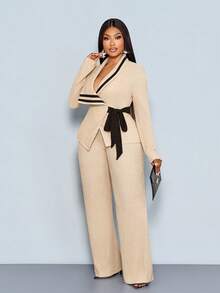 SOLERSUN 大码秋冬新款质感面料,弹力撞色拼接,不对称领口,绿色领子,大翻领,开襟,系带蝴蝶结腰身设计,A字修身上衣搭配弹力腰裤,长袖两件套,适合晚宴、婚礼宾客、优雅休闲商务、通勤、教师服装、返校季、时尚女装、万圣节、感恩节、圣诞节、新年、嘉年华等场合。 - 杏色 - 查看 7