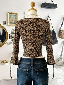 Lalippa 女士Y2K休闲时尚街头朋克风豹纹荷叶边喇叭袖修身衬衫，春秋季 - 棕色 - 查看 2