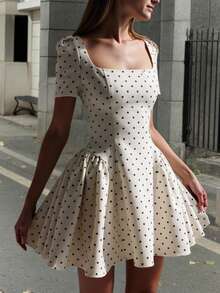 Cévolie 法式方领波点收腰A字迷你裙 - 米色 - 查看 4