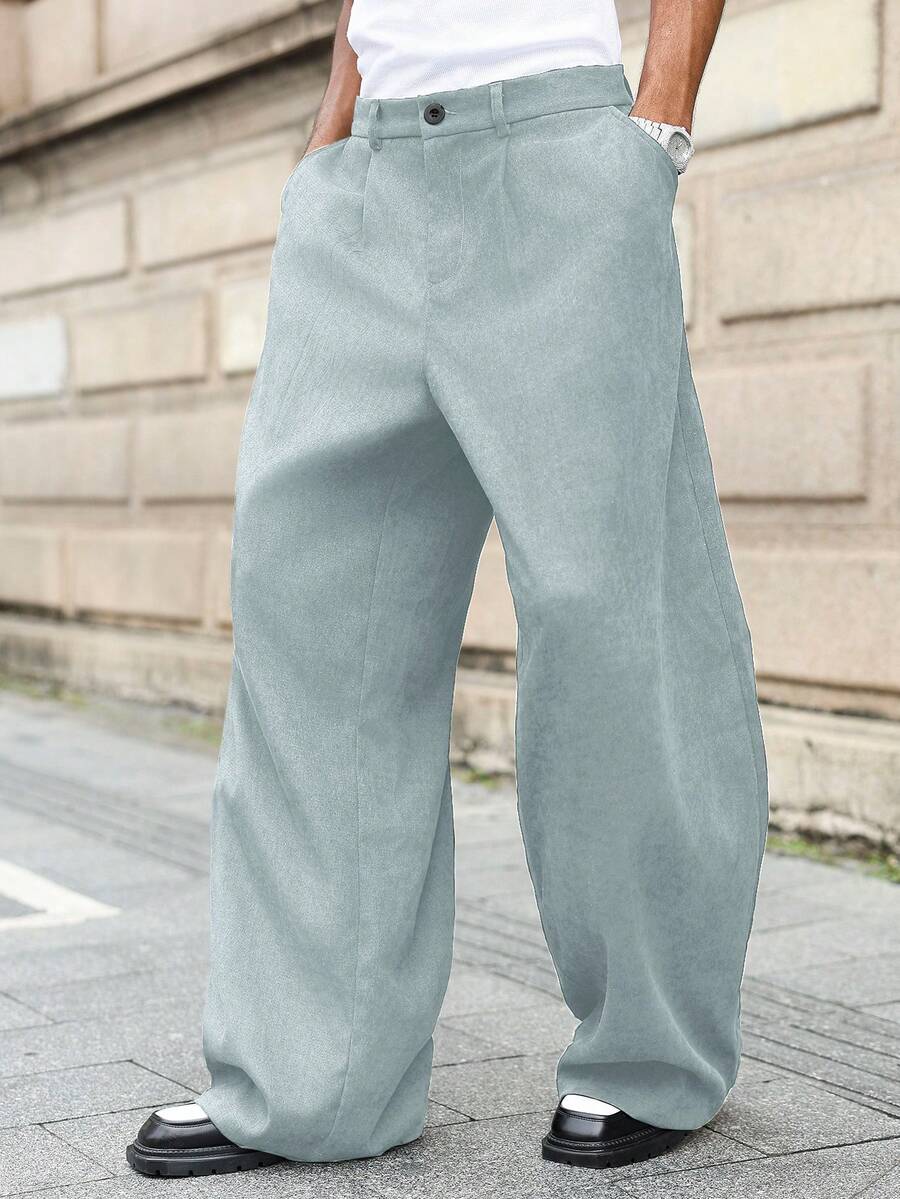 Manfinity Roghcode Quần dài nam cỡ lớn dáng rộng, thoải mái, có túi xéo. - Màu Xám nhạt - Xem 1