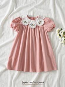 Cozy Pixies Young Girl Floral Print Contrast White Oversized Flower Ruffle Collar Puff Sleeve Waist Cinched A-Line Dress, Suitable For Outings, Casual Wear, Cute & Sweet, Daily, Festivals, Parties Dusty Pink Girls Dress Girls Spring Autumn French Style Dress Vintage Girls Dress Girls Collared Dress Floral Pattern Lace Collar Dress Cotton Clothes Floral Pattern Lace Collar Dress For Summer Young Girl Floral Pattern Lace Collar Dress - Pink - View 8