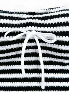 INAWLY Women's Striped Spaghetti Strap Top, Sleeveless Cropped Camisole For Beach & Holiday - Black and White - View 4