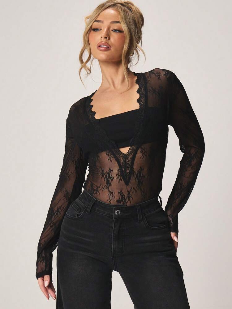 MISSGUIDED Long Sleeve Lace Cut Out Top